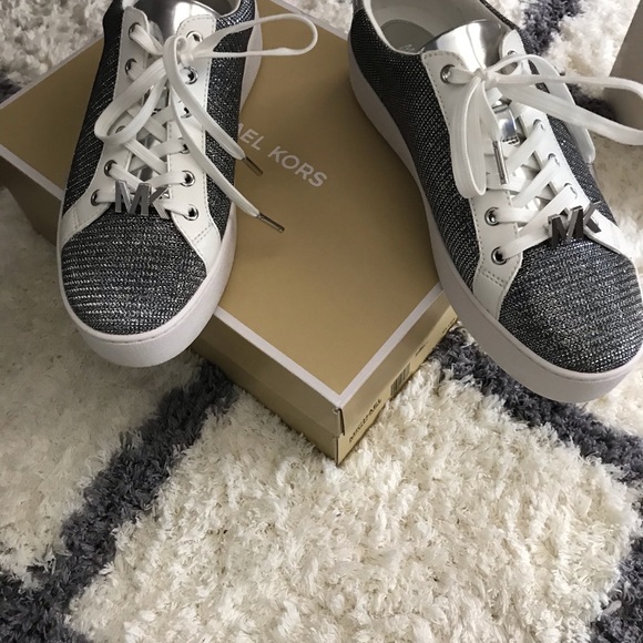 Poppy Glitter Chain Mesh Michael Kors sneakers - Picture 6 of 9